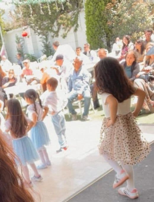 Deniz Anaokulu bale gösterisi — Hürriyet basın haberi